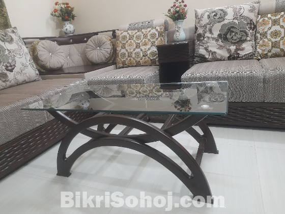 বাটারফ্লাই সেন্টার টেবিল -- ASIAN Furniture